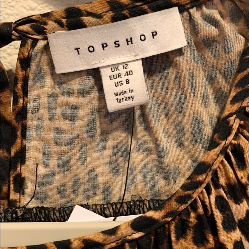 NWT TOPSHOP leopard print poplin top. Ruff…​​​​​​​​​​​​​​​​​​​​​​ - Picture 2 of 8